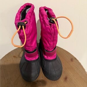 Columbia Powderbug Plus II Girl’s  Sz 2 Waterproof +Insulated Winter Snow Boots